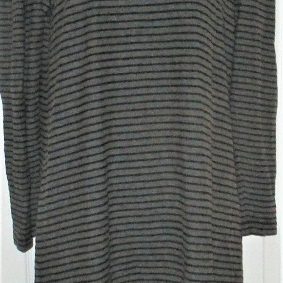 LOFT DRESS - Picture 2 of 7